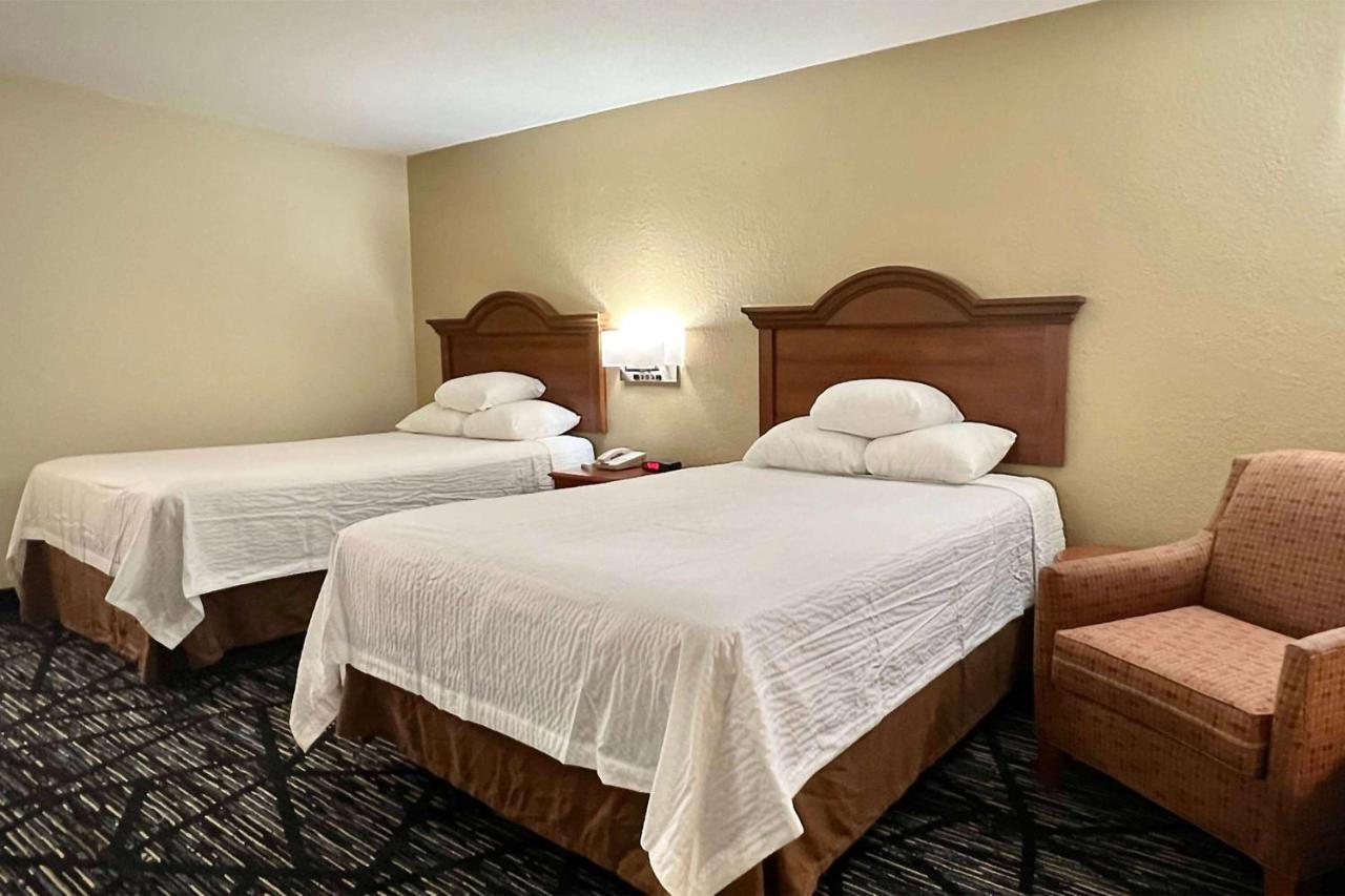 Baymont By Wyndham Troy Hotel Luaran gambar