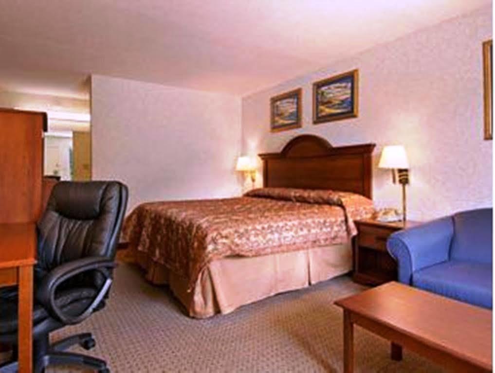Baymont By Wyndham Troy Hotel Luaran gambar